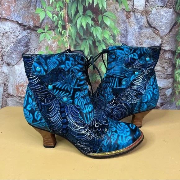 CY Blue Leather and TextilePeacock Feather Lace-Up Cuban Heel Boots, 41/10 - Picture 9 of 13